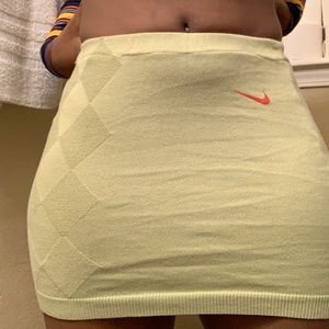 Green Nike cotton skirt